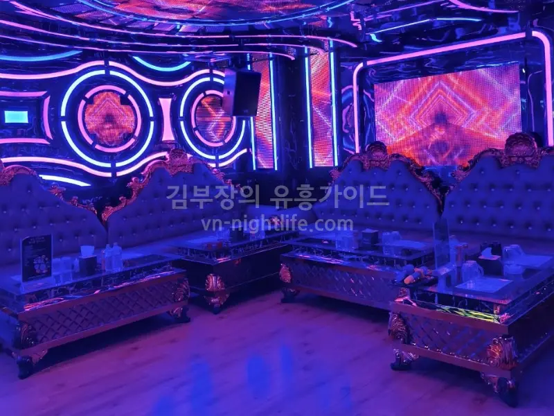 다낭 벤츠 가라오케 룸 음향 시스템