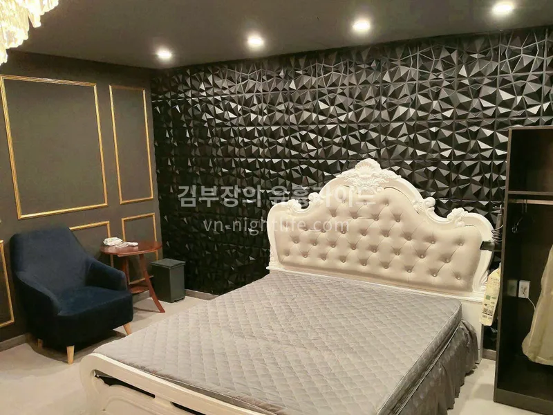 호치민 핫스톤 마사지 대형 베드 객실